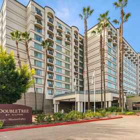 Exterior1DoubleTree by Hilton San Diego Mission Valley,圣地亚哥会议中心飯店