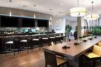 Bar, Kafe, dan Lounge Embassy Suites by Hilton Seattle North Lynnwood