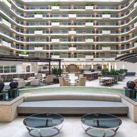 Lobby1Embassy Suites by Hilton Seattle-Tacoma Intl Airport,华盛顿州飯店