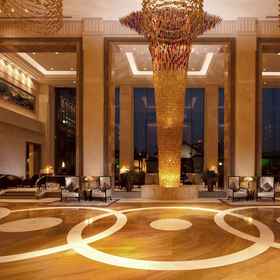 Reception 1 DoubleTree by Hilton Wuxi, 项凝重庆鱼头火锅洞庭分店 酒店