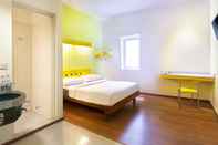 Bedroom ibis budget Jakarta Menteng