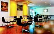 Restoran 4 ibis budget Jakarta Menteng