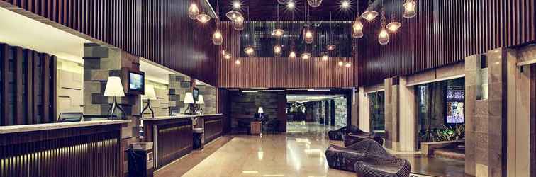 Lobby Mercure Bali Legian