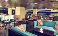 Bar, Kafe dan Lounge 2 Mercure Bali Legian