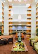 Lobby Hilton Garden Inn Wayne