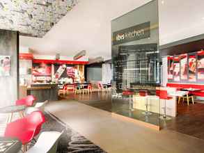 Bar, Cafe and Lounge 4 ibis Makassar City Center