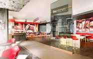 Bar, Kafe, dan Lounge 2 ibis Makassar City Center
