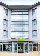 Exterior view Ibis Styles Barnsley Hotel