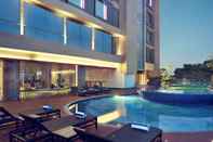 Swimming Pool Mercure Karawang