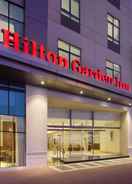 Exterior Hilton Garden Inn Dubai Al Muraqabat