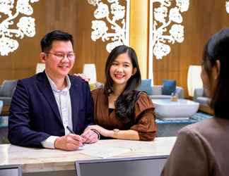 Lobi 2 Grand Mercure Jakarta Kemayoran