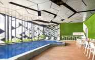 Swimming Pool 6 ibis Styles Jakarta Sunter