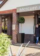 Exterior view Mercure Dartford Brands Hatch Hotel & Spa