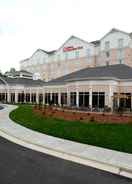 Exterior Hilton Garden Inn Greensboro Airport