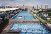 Swimming Pool Mercure Jakarta Cikini