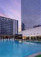 Pool DoubleTree by Hilton Shenzhen Longhua