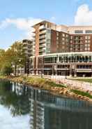 Exterior Embassy Suites by Hilton Greenville Downtown Riverplace