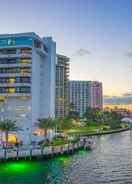 Exterior Waterstone Resort and Marina  Boca Raton  Curio Collection