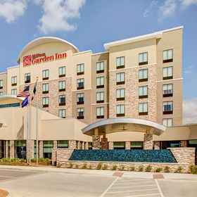 Exterior1Hilton Garden Inn Dallas/Arlington South,阿灵顿德克萨斯大学飯店