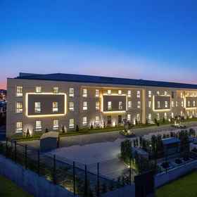 Exterior 1 伊斯坦布尔宰廷布努尔希尔顿欢朋酒店, 叶尼博斯纳 酒店