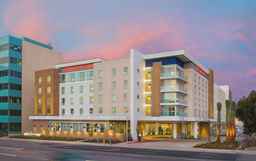 Hampton Inn and Suites LAX El Segundo, SGD 231.58