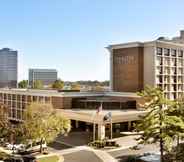 Others 7 DoubleTree by Hilton McLean Tysons