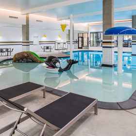 Pool1Hampton Inn and Suites Portland-Pearl District,Bye and Bye飯店