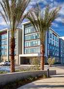 Exterior Homewood Suites by Hilton Long Beach Airport