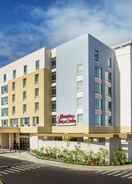 Exterior Hampton Inn and Suites Oahu/Kapolei