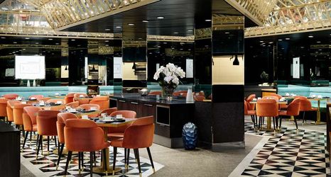 その他 2 Millennium Hilton New York One UN Plaza