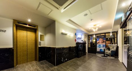 Others 2 University of Foreign Life Hotel Raha