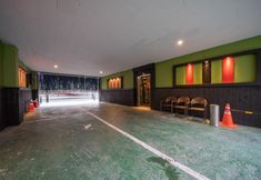 Others 4 Sagajeong Prince