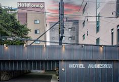 อื่นๆ 6 Jongno Abichon