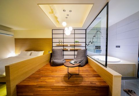 Lain-lain Hotel One at Jukdo Market in Pohang
