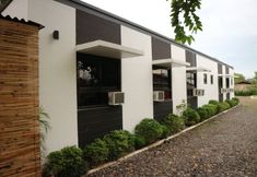 Khác 6 Alchan Suites