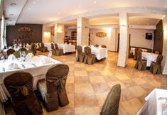 기타 6 Hotel Logos