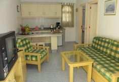 อื่นๆ 2 Tara Apartments