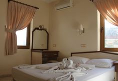 Others 4 Ozukara 2 Apartments