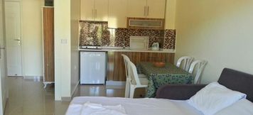 Lain-lain 3 Kleopatra Apartments