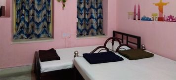 Others 3 Bubble Beds Hostel
