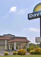 null Days Inn Yanceyville