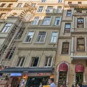 IQ Houses Apartment Mis Istanbul 1, โรงแรม & ที่พัก Dogan Studios Taksim