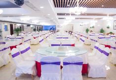 Others 5 Chonpines Hotel (Guangyuan Nanhe Central Square)