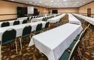 Lainnya 5 Ramada Plaza Louisville Hotel and Conference Center