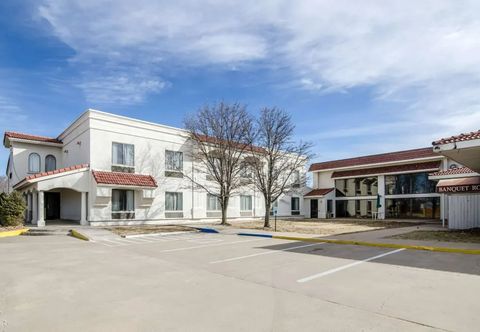 기타 7 boutique hotel (ex Motel 6 Pratt, KS)