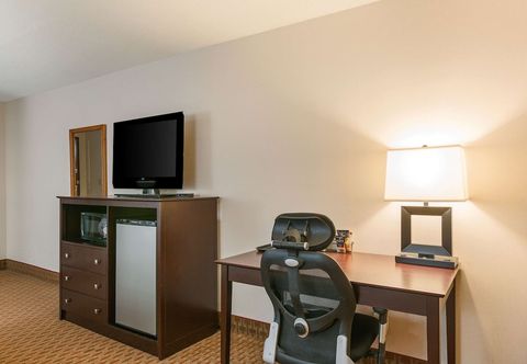 Lainnya Clarion Hotel Convention Center Minot (ex Holiday Inn Minot Riverside)