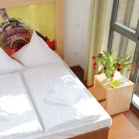 H+ Hotel 4Youth (ex Hotel4Youth am Mauerpark) 1, Hotel Eberswalder Straße