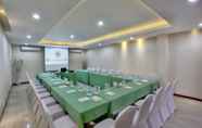 อื่นๆ 2 Sun Royal Hotel (ex 7 Days Premium Kuta Bali)