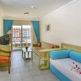 マグノリア スイーツ オテル 1, アランヤホテル