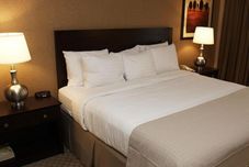 기타 Armoni Inn and Suites